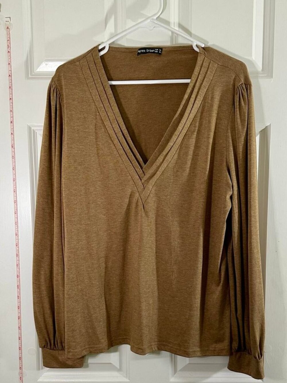 Agnes Urban Camel Tan Pleated V Neck Bishop Sleeve Blouse Top Long Sleeve XL - Picture 3 of 5